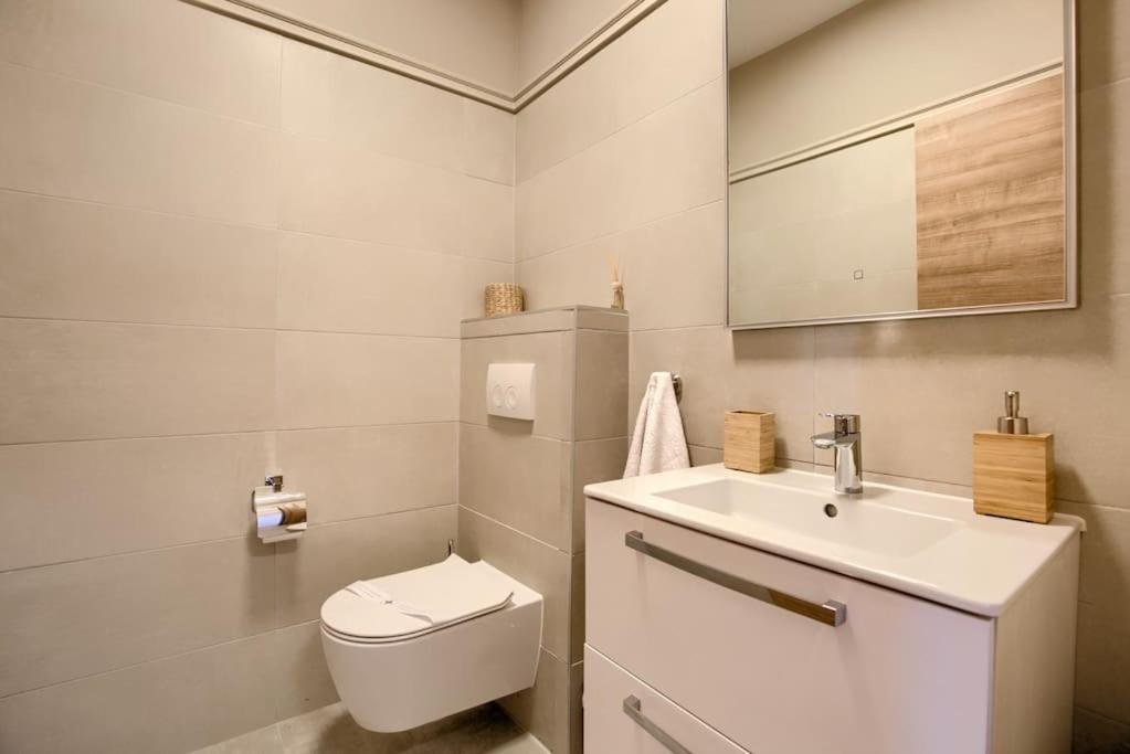 Apartment Sunrise Fuer 6 Personen In Pula-Stinjan Dış mekan fotoğraf